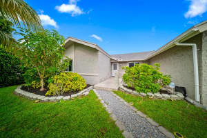 1318 SW 82nd Terrace, North Lauderdale, FL 33068 - MLS#R11105202