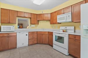 1925 Westminster Circle 1, Vero Beach, FL 32966 Sold 09/02/25