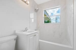 1249 NW 18th Street, Fort Lauderdale, FL 33311 - MLS#R11105208