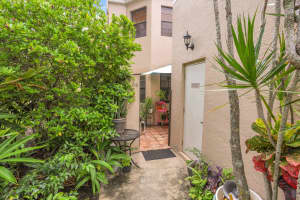 6630 Villa Sonrisa Drive 710, Boca Raton, FL 33433 Sold 08/15/25