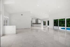 910 Parkside Circle N, Boca Raton, FL 33486 - MLS#R11105251