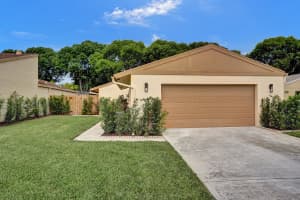 818 NW 26th Avenue, Delray Beach, FL 33445 - MLS#R11105256