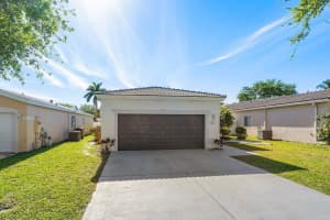 1214 SW 46 Way, Deerfield Beach, FL 33442 Sold 08/01/25