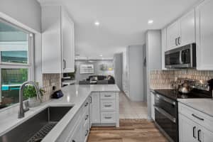 555 NW 15th Avenue, Boca Raton, FL 33486 - MLS#R11105267