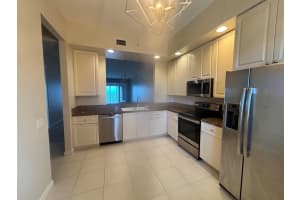 30 Harbour Isle Drive W Ph-05, Fort Pierce, FL 34949 - MLS#R11105305