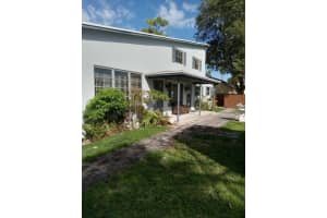 141 Walker Avenue, Greenacres, FL 33463 Sold 10/10/25