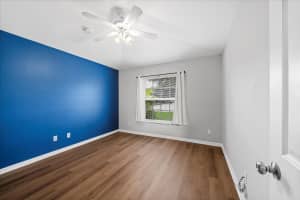 446 Lexington Avenue SW, Vero Beach, FL 32962 - MLS#R11105312