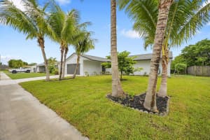 121 Puffin Court, Royal Palm Beach, FL 33411 Sold 11/04/25