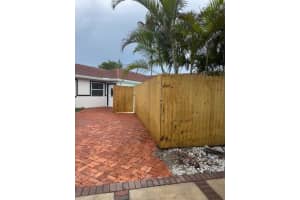 615 NE 2nd Avenue, Delray Beach, FL 33444 - MLS#R11105406