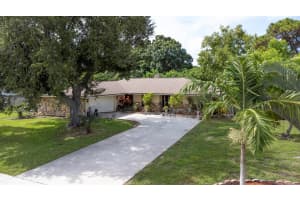 903 Grandview Blvd, Fort Pierce, FL 34982 Sold 09/04/25