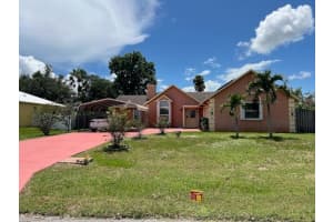 822 SW Carmelite Street, Port Saint Lucie, FL 34983 - MLS#R11105428