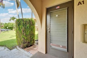445 Pine Glen Lane A-1, Greenacres, FL 33463 Sold 09/19/25