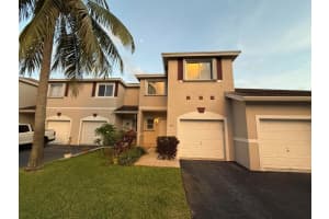 846 Nw 42nd Place, Deerfield Beach