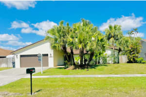 13434 Columbine Avenue, Wellington