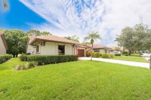 2784 SW Willowood Circle, Palm City, FL 34990 - MLS#R11105491