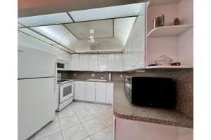 461 Wellington J, West Palm Beach, FL 33417 - MLS#R11105493
