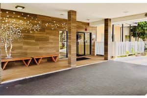 4164 Inverrary Drive 404, Lauderhill, FL 33319 - MLS#R11105495