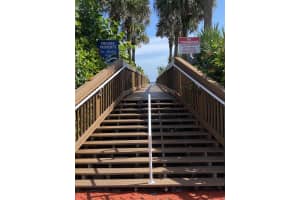 5049 N Highway A1a 402, Hutchinson Island, FL 34949 - MLS#R11105515