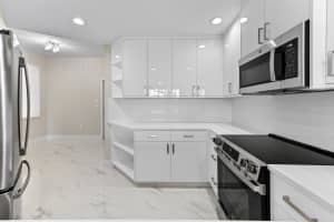 12510 Crystal Pointe Drive 102, Boynton Beach, FL 33437 - MLS#R11105516