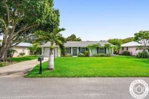 9772 SE Little Club Way S, Tequesta, FL 33469 Sold 08/28/25