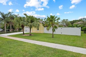180 Royal Pine Circle Circle S, Royal Palm Beach, FL 33411 Sold 10/06/25