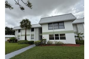 2302 Sunrise Boulevard 203, Fort Pierce