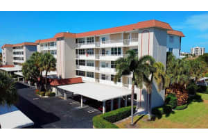 930 Dogwood Drive 255, Delray Beach, FL 33483 Sold 07/31/25