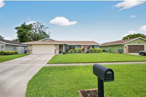 8443 Raymond Drive, Boynton Beach, FL 33472 - MLS#R11105639