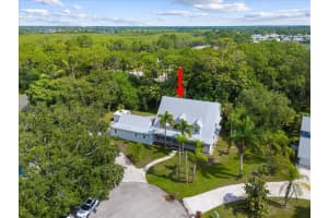 1012 SE Kitching Cove Lane, Port Saint Lucie, FL 34952 - MLS#R11105660