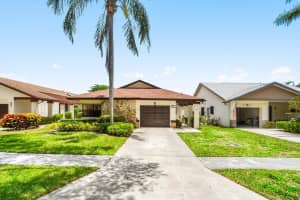 4932 Boxwood Circle, Boynton Beach