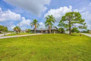 101 SW Chapman Avenue, Port Saint Lucie, FL 34984 Sold 09/26/25