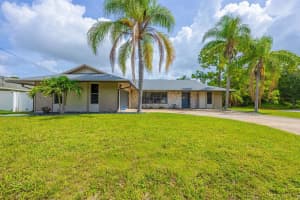 101 SW Chapman Avenue, Port Saint Lucie, FL 34984 Sold 09/26/25