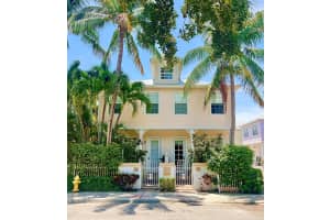 602 S Federal Highway 16, Lake Worth Beach, FL 33460 Sold 10/17/25
