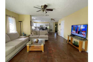 801 NE 2nd Avenue, Delray Beach, FL 33444 - MLS#R11105713