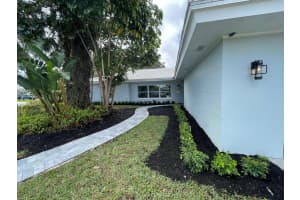 299 10th Court, Boca Raton, FL 33486 - MLS#R11105732