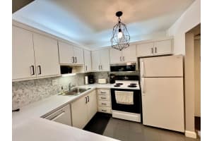 375 SW 56th Avenue 217, Margate, FL 33068 - MLS#R11105757