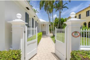 145 Clarendon Avenue, Palm Beach, FL 33480 - MLS#R11105773