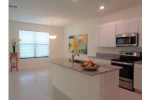 10004 W Villa Circle, Vero Beach, FL 32966 - MLS#R11105785