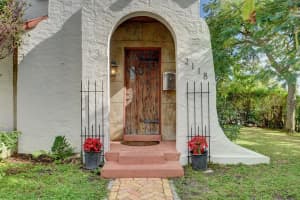 2118 Florida Avenue, West Palm Beach, FL 33401 - MLS#R11105802