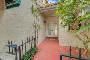 6370 Via Tierra, Boca Raton, FL 33433 Sold 10/29/25