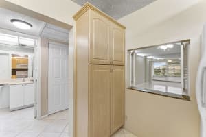 9440 SW 8th Street 318, Boca Raton, FL 33428 - MLS#R11105838