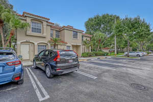 971 Summit Lake Drive, West Palm Beach, FL 33406 Sold 08/08/25