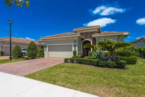 8762 Sw Montova Way, Port Saint Lucie