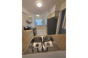 6024 Indrio Road 8, Fort Pierce, FL 34951 - MLS#R11105887