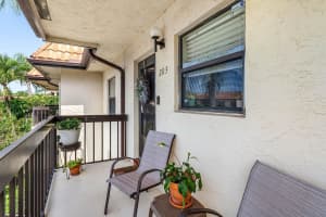 7142 Golf Colony Court 203, Lake Worth, FL 33467 - MLS#R11105890