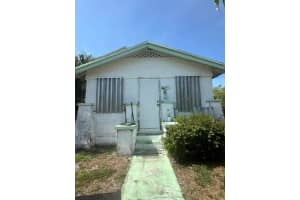 501 16th Street, West Palm Beach, FL 33407 Sold 07/24/25