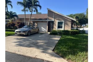 8182 Springtree Road, Boca Raton