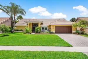 6569 Blue Bay Circle, Lake Worth, FL 33467 Sold 08/20/25