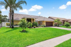 6569 Blue Bay Circle, Lake Worth, FL 33467 Sold 08/20/25