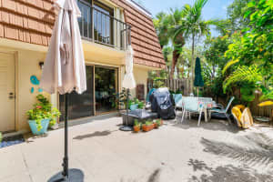 2535 25th Court, Jupiter, FL 33477 Sold 09/17/25